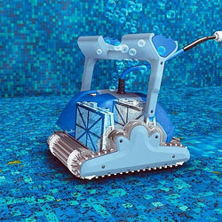 רובוט לבריכה ביתית SUPREME M5 מבית מייטרוניקס Maytronics